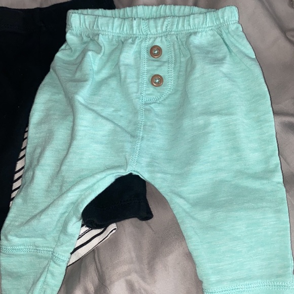 6 pairs of random pants - Picture 2 of 7